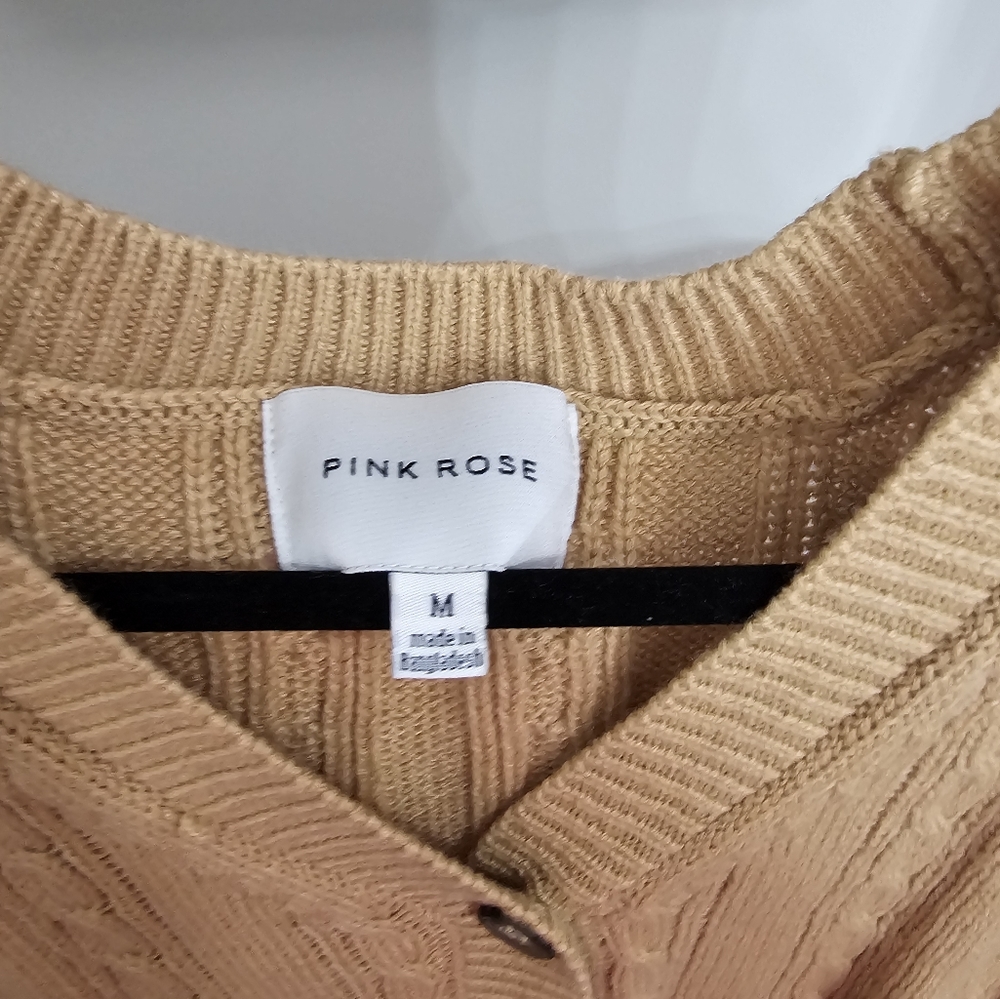 Sweater vest